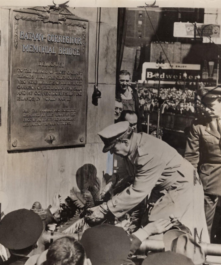 General Douglas MacArthur Bataan Memorial NYC Vintage Large Format Press Photo