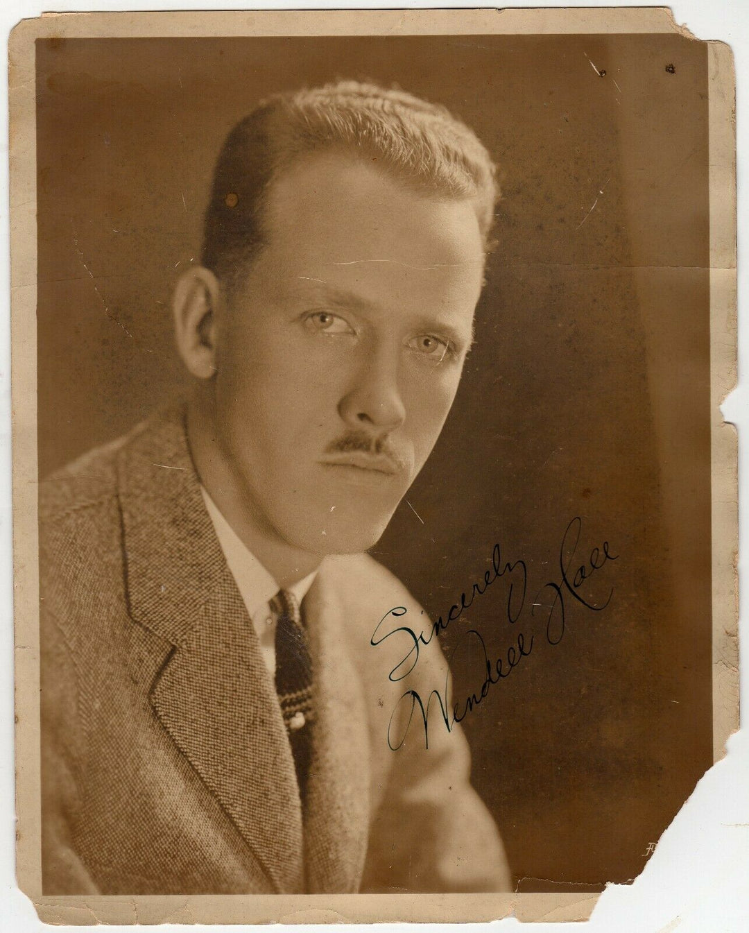 Wendell Hall Vaudeville Country Music Musician Original Autograph Signed Photo
