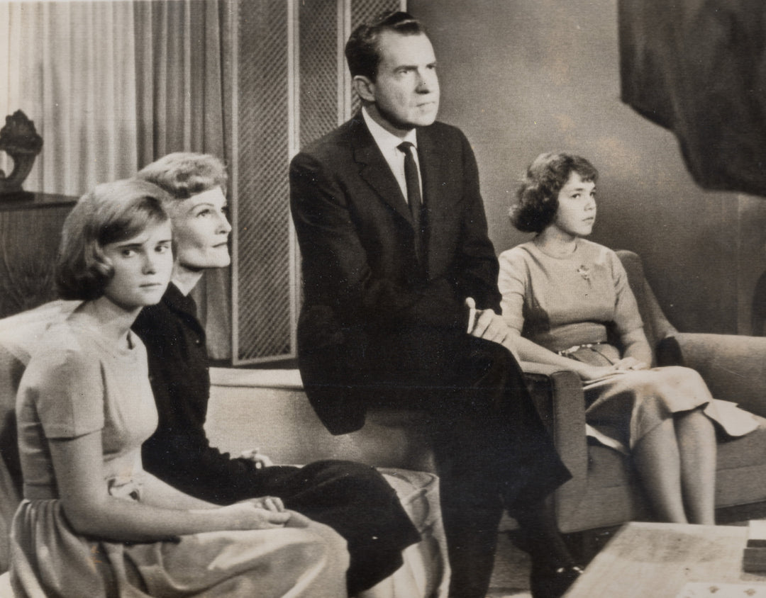 Richard Nixon Pat Daughters CA Governor Campaign Original Press Photo 1962