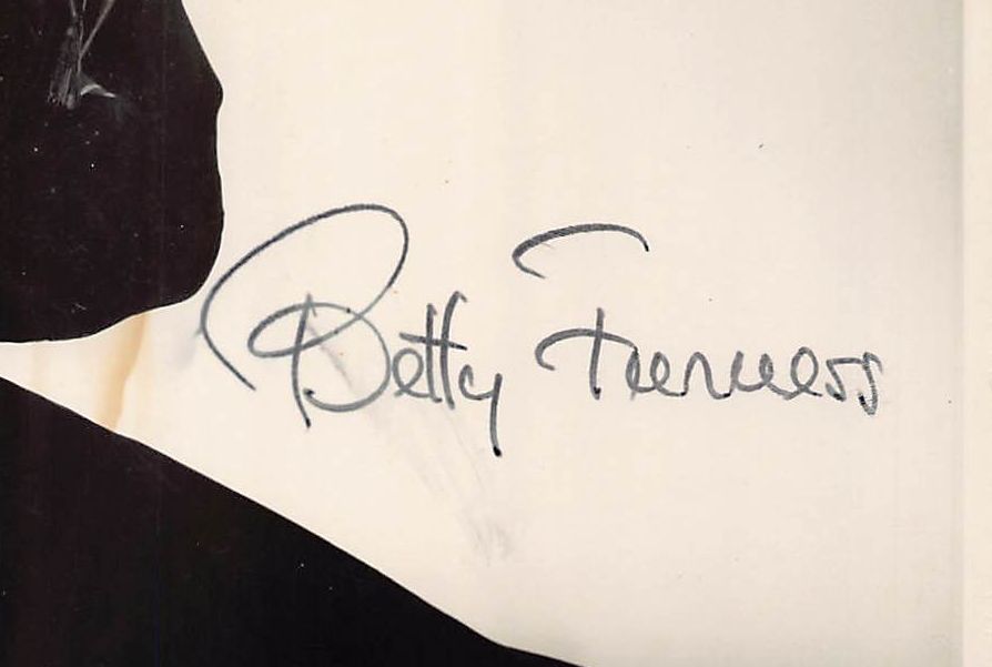 Betty Furness Westinghouse TV Spokeswoman Actress Autograph Signed Vintage 8x10 Photo