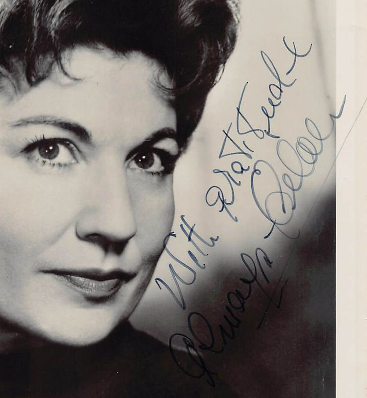Eileen Herlie Hamlet Movie Actress Autograph Signed Promo Photo