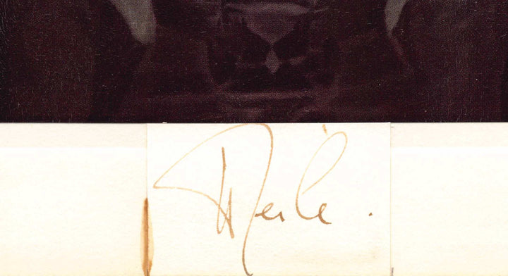 Merle Oberon Scarlet Pimpernel Actress Autograph Signature on Card