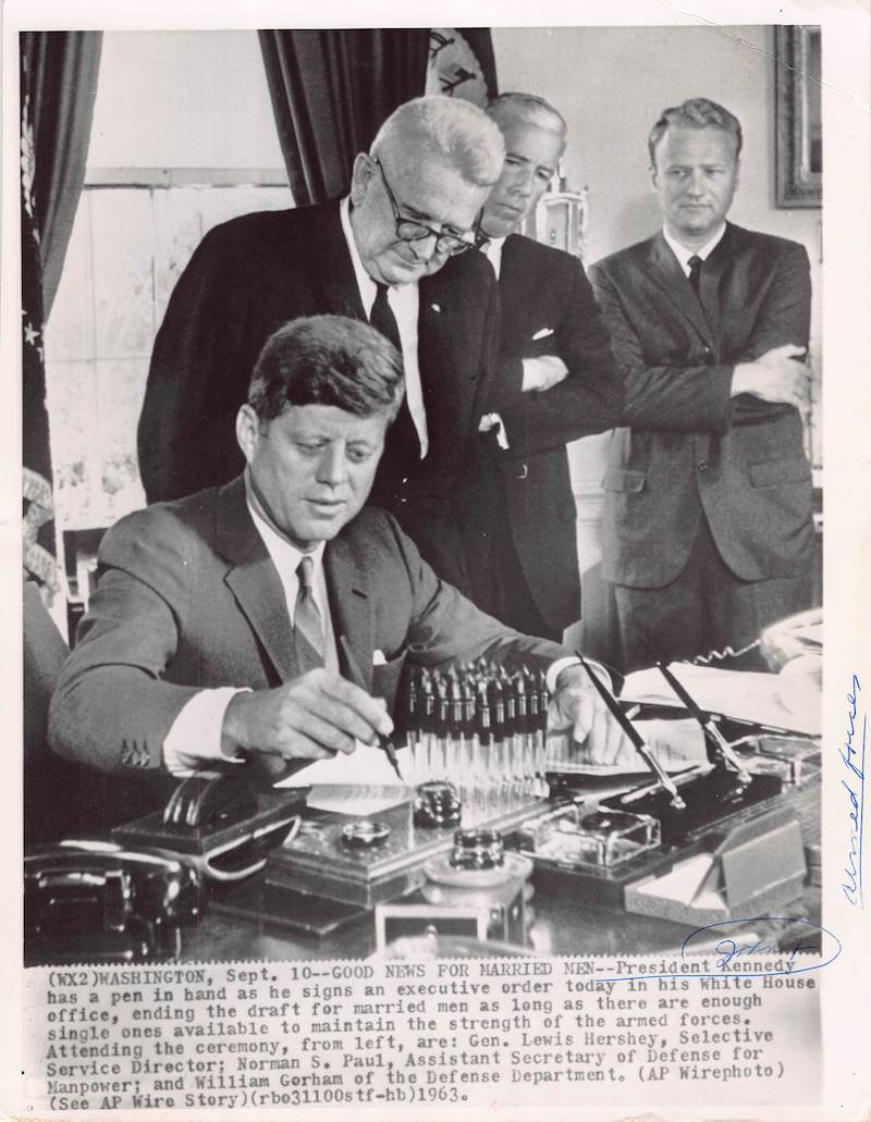 President Kennedy JFK End Draft for Married Men Vintage Political Press Photo