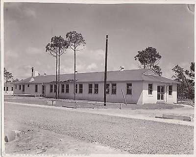 TYNDALL FIELD FLORIDA AIR FORCE BASE US MILITARY SOLDIER'S SNAPSHOT PHOTOS LOT - K-townConsignments