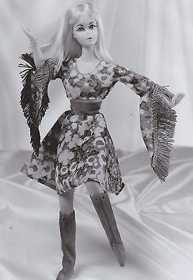 HIPPIE FLOWER POWER BARBIE MATTEL TOYS VINTAGE 1980s ADVERTISING PUBLICITY PHOTO - K-townConsignments