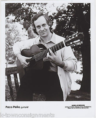 PACO PENA GREAT FLAMENCO MUSIC GUITARIST VINTAGE STUDIO PROMO PHOTO - K-townConsignments