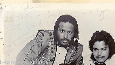 MTUME FUNK SOUL MUSIC VINTAGE AUTOGRAPH SIGNED STUDIO PROMO PHOTO - K-townConsignments