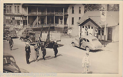 MOBIL GAS STATION PUMPS UNCLE SAM US SOLDIERS PARADE VINTAGE SNAPSHOT PHOTO - K-townConsignments