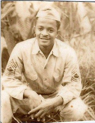 AFRICAN AMERICAN BLACK US ARMY ARTILLERY SOLDIERS VINTAGE WWII SNAPSHOT PHOTOS - K-townConsignments