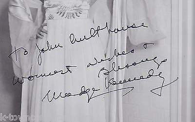 MADGE KENNEDY SILENT FILM MOVIE ACTRESS VINTAGE AUTOGRAPH SIGNED PROMO PHOTO - K-townConsignments