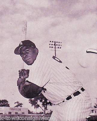 MINNIE MINOSO CHICAGO WHITE SOX MLB BASEBALL VINTAGE 1960s PHOTO CARD PRINT - K-townConsignments
