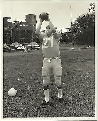 MIKE JONES COLUMBIA COLUMBIA FOOTBALL BAKER FIELD VINTAGE NCAA FOOTBALL PHOTO - K-townConsignments