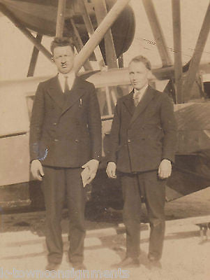 SIKORSKY CORP EARLY AVIATION PILOTS GAVIN & WOODS ANTIQUE PHOTO W/ PLANE - K-townConsignments