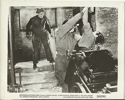 THE SILK NOOSE CAROLE LANDIS JOSEPH CALLEIA DEREK FARR VINTAGE MOVIE STILL PHOTO - K-townConsignments