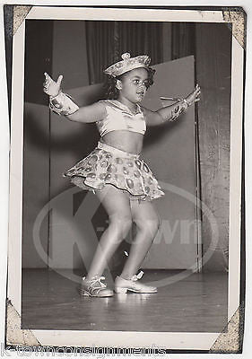 CUTE LITTLE BLACK GIRL TAP DANCE TUTU COSTUME VINTAGE AMERICANA SNAPSHOT PHOTO - K-townConsignments