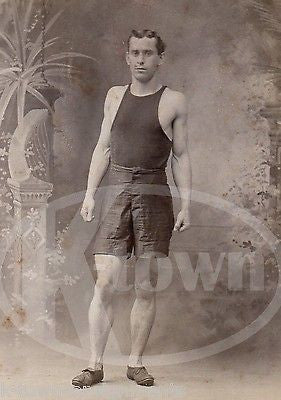 TRACK AND FIELD SPORTS ATHLETE SPRINTERS SPIKES ANTIQUE CABINET CARD PHOTO - K-townConsignments