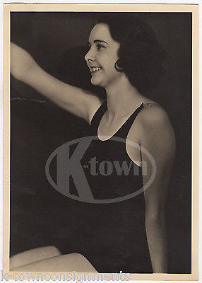MARGARET ADAIR LADY GOLFER & SWIMMER VINTAGE SPORTS FASHION PHOTOGRAPH - K-townConsignments