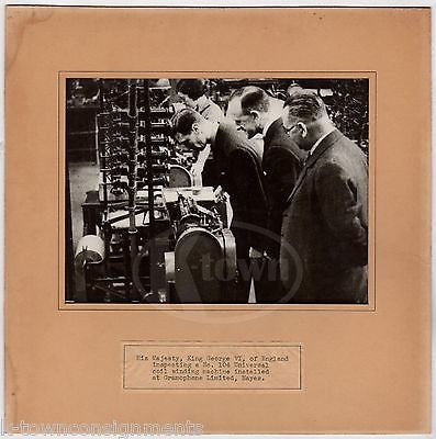 KING GEORGE VI BRITISH ROYALTY INSPECTING GRAMAPHONE ANTIQUE POLITICAL PHOTO - K-townConsignments