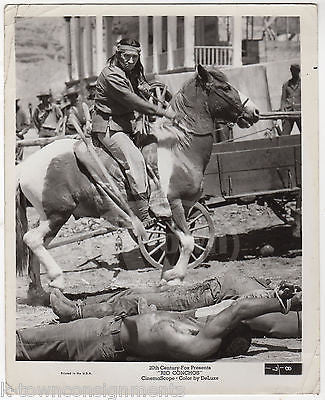 RIO CONCHOS COWBOYS & INDIANS WESTERN MOVIE VINTAGE 20th CENTURY FOX MOVIE PHOTO - K-townConsignments