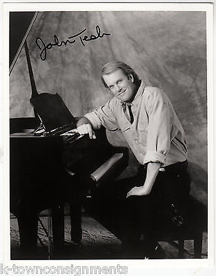 JOHN TESH PIANIST & MUSIC COMPOSER ORIGINAL AUTOGRAPH SIGNED PROMO PHOTO - K-townConsignments