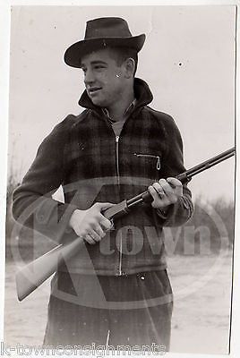 TEEN BOY DUCK HUNTING RIFLE & JACKET VINTAGE AMERICANA SNAPSHOT PHOTOGRAPH - K-townConsignments