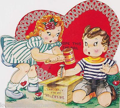 LITTLE GIRL & BOY WITH HAMMER VINTAGE MOTION GRAPHIC UNUSED VALENTINE'S DAY CARD - K-townConsignments