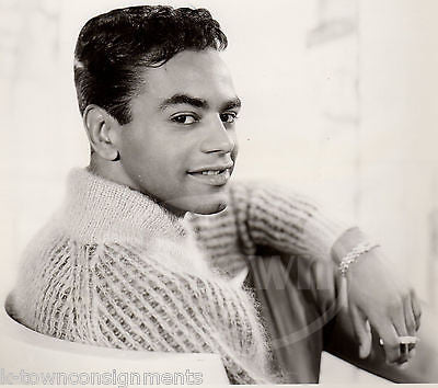 JOHNNY MATHIS JAZZ SOUL MUSIC SINGER ORIGINAL VINTAGE MCA STUDIO PROMO PHOTO - K-townConsignments