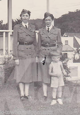 WWII WAC MILITARY WOMEN IN UNIFORM VINTAGE AMERICANA HOMEFRONT SNAPSHOT PHOTOS - K-townConsignments