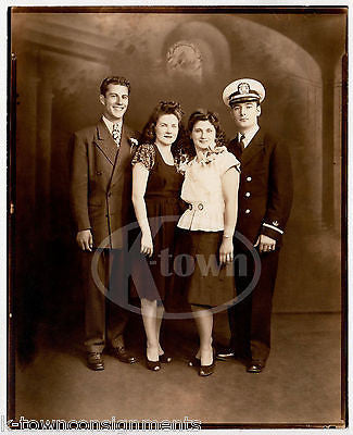 HAPPY MILITARY COUPLES NAVY OFFICER IN UNIFORM VINTAGE WWII HOMEFRONT PHOTOGRAPH - K-townConsignments