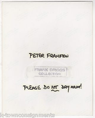 PETER FRAMPTON SUIT & BOW TIE VINTAGE FRANK DRIGGS COLLECTION MUSIC PROMO PHOTO - K-townConsignments