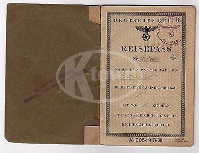 WWII CANCELED GERMAN PASSPORT W/ MANY TRAVEL STAMPS ITALY BERLIN REISEPASS 1939 - K-townConsignments