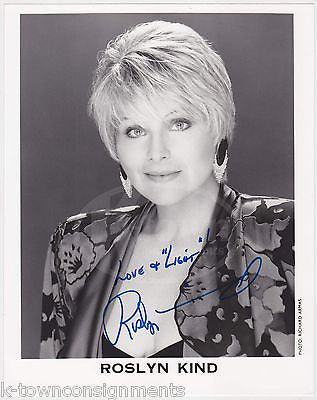 ROSLYN KIND BARBARA STREISAND SISTER & ACTRESS AUTOGRAPH SIGNED PROMO PHOTO - K-townConsignments