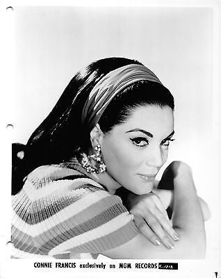 CONNIE FRANCIS SIDEWAYS GLANCE VINTAGE MGM RECORDS PROMO PHOTOGRAPH - K-townConsignments