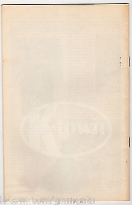 DRESDEN CHINA ROYAL SAXON PORCELAIN VINTAGE ILLUSTRATED HISTORY BOOKLET 1970 - K-townConsignments