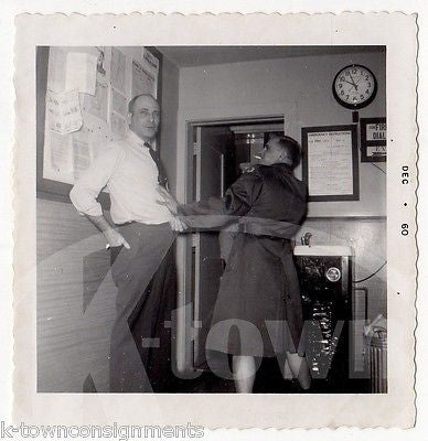 MILITARY MEN IN UNIFORM BARRACKS FUN FOOLING AROUND VINTAGE SNAPSHOT PHOTOS LOT - K-townConsignments