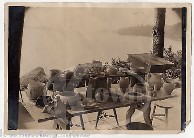 WESTERN ADOBE STYLE POTTERY ARTISTS STUDIO DISPLAY ANTIQUE SNAPSHOT PHOTOGRAPH - K-townConsignments