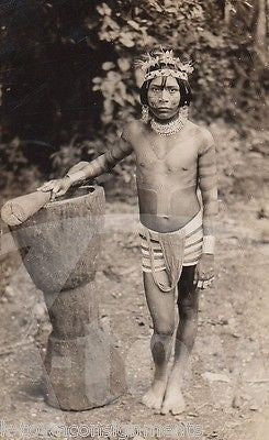 SOUTH AMERICAN TRIBAL BOY IN TRADITIONAL ETHNIC DRESS VINTAGE SNAPSHOT PHOTO - K-townConsignments