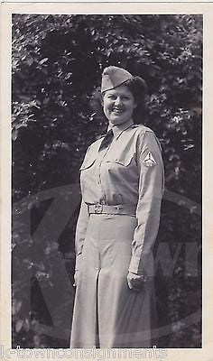 CIVIL AIR PATROL MILITARY WOMAN IN UNIFORM VINTAGE WWII HOMEFRONT SNAPSHOT PHOTO - K-townConsignments