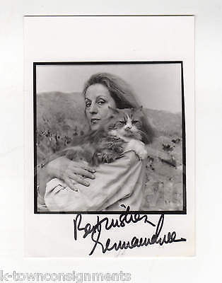 GERMAINE GREER AUSTRALIAN FEMINIST AUTHOR ORIGINAL AUTOGRAPH SIGNED PROMO PHOTO - K-townConsignments