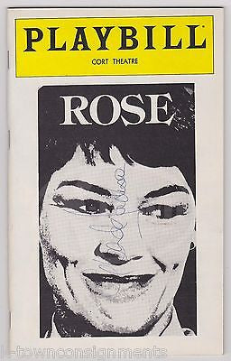 GLENDA JACKSON BRITISH ACTRESS & POLITICIAN ORIGINAL AUTOGRAPH SIGNED PLAYBILL - K-townConsignments