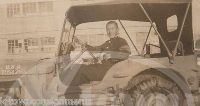 ASIAN SOLDIER IN US MILITARY JEEP UNUSUAL VINTAGE WWII SNAPSHOT PHOTO - K-townConsignments