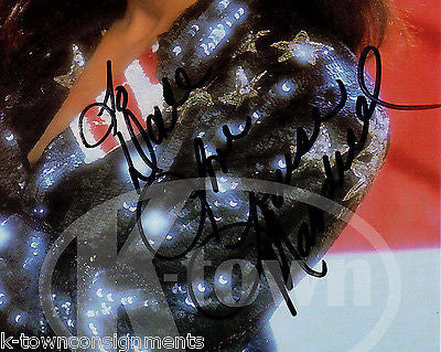 LOUISE MANDRELL AMERICAN CONTRY MUSIC SINGER ORIGINAL AUTOGRAPH SIGNED PHOTO - K-townConsignments