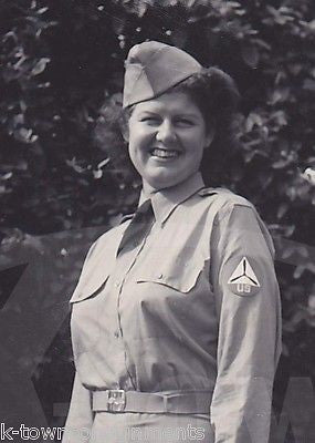 CIVIL AIR PATROL MILITARY WOMAN IN UNIFORM VINTAGE WWII HOMEFRONT SNAPSHOT PHOTO - K-townConsignments