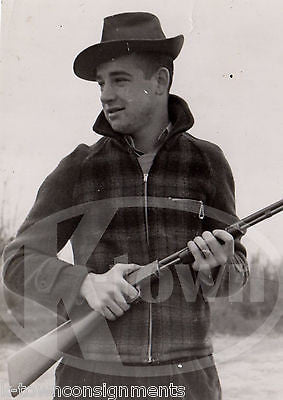 TEEN BOY DUCK HUNTING RIFLE & JACKET VINTAGE AMERICANA SNAPSHOT PHOTOGRAPH - K-townConsignments