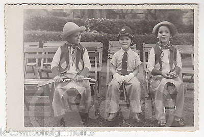 CUTE LITTLE BOYS COWBOY & POLICEMEN COSTUMES VINTAGE HALLOWEEN SNAPSHOT PHOTO - K-townConsignments