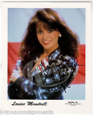 LOUISE MANDRELL AMERICAN CONTRY MUSIC SINGER ORIGINAL AUTOGRAPH SIGNED PHOTO - K-townConsignments