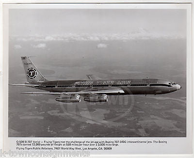 FLYING TIGER LINE BOEING 707 JET AIRLINER VINTAGE AVIATION ADVERTISING PHOTO - K-townConsignments