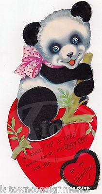 CUTE FUZZY PANDA BEAR VINTAGE GRAPHIC ART VALENTINE'S DAY GREETING CARD - K-townConsignments