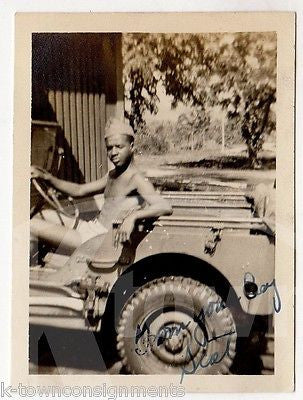 WWII AFRICAN MILITARY SOLDIER DRIVING JEEP AUTOGRAPH SIGNED SNAPSHOT PHOTO - K-townConsignments