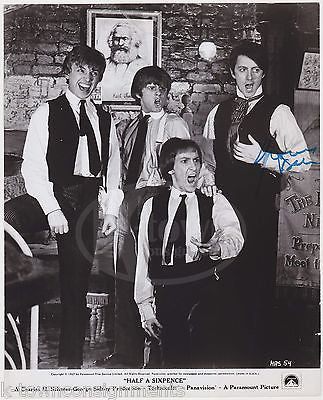 GROVER DALE HALF A SIXPENCE STAGE & MOVIE ACTOR AUTOGRAPH SIGNED PROMO PHOTO - K-townConsignments